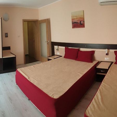 Ego Guest House Belogradtjik Exteriör bild